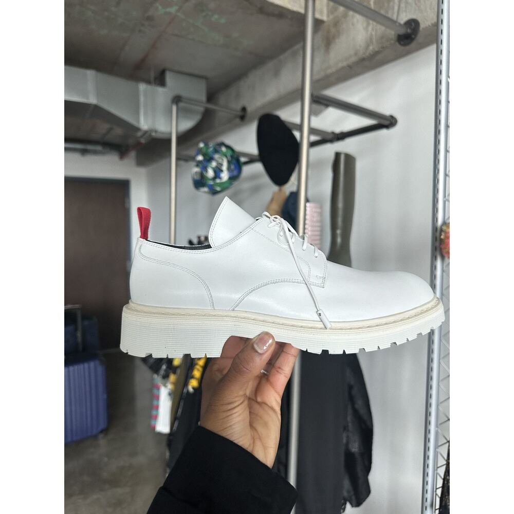 Leather classic derby